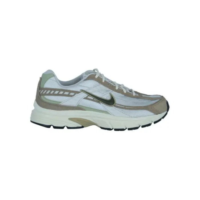 NIKE Sneakers Clearance