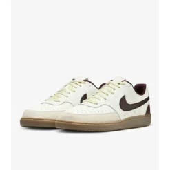 NIKE Sneakers Online