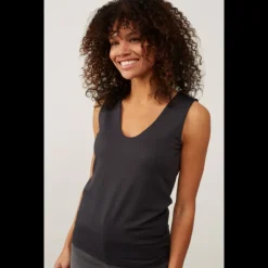 YAYA:WOMEN Tops & T-shirts Online